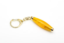 Carica l'immagine nel visualizzatore di Gallery, Portachiavi "yellow" - ultimo